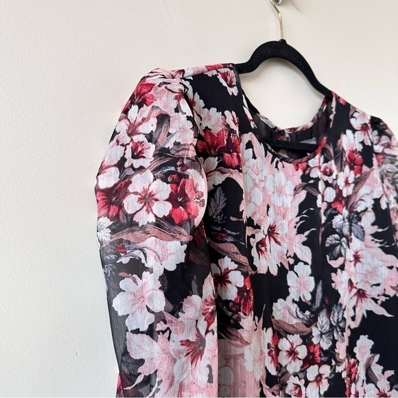 VINCE Camuto-Dark Floral Sheer Puff Sleeve Spring/Summer Blouse (Size:Large) - Picture 5 of 10